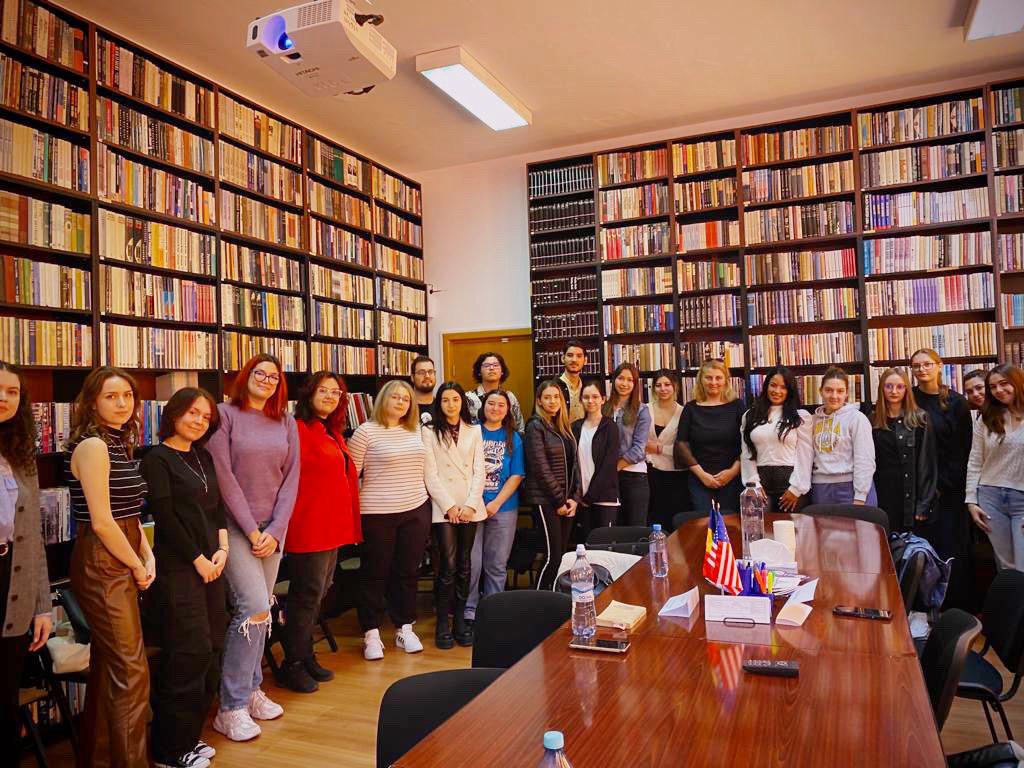 R. Perez (6th from right) with students and faculty at Ovidius University